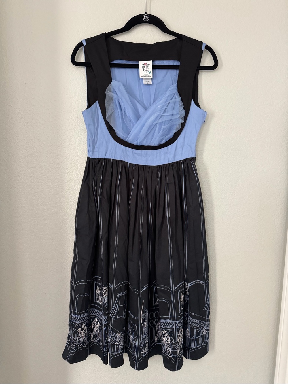 NWOT Disney Dress Shop Haunted Mansion Ballroom Scene Dress